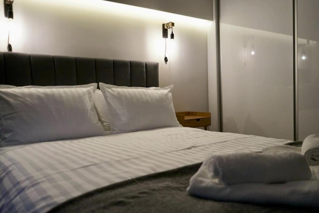 شقة Cosy Loft باترا المظهر الخارجي الصورة